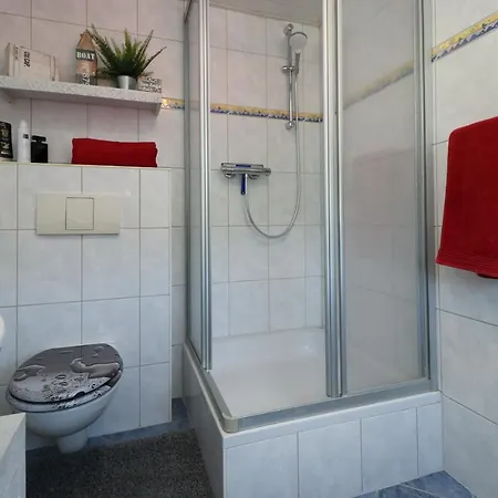 Сasa de vacaciones Ferienhaeuser Haus Ostseeromantik