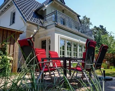 Сasa de vacaciones Ferienhaeuser Haus Ostseeromantik
